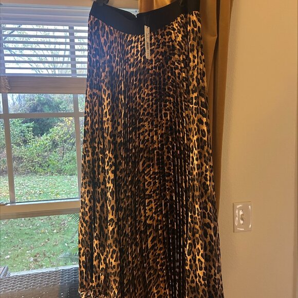 Alice + Olivia Katz Pleated Leopard Maxi Skirt - NWT - Picture 4 of 4